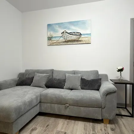 Sea House Nibiru Apartman *